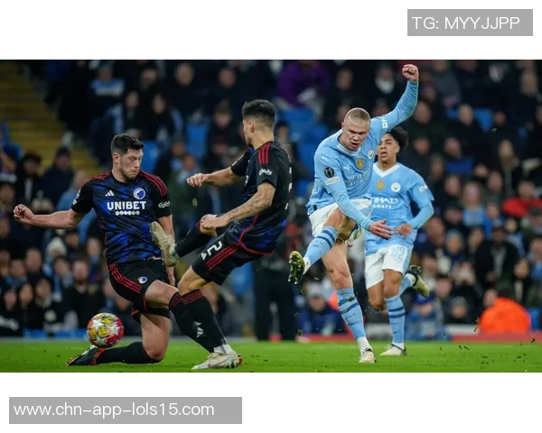 哈兰德狂揽五球曼城7-0横扫莱比锡创下欧冠新纪录