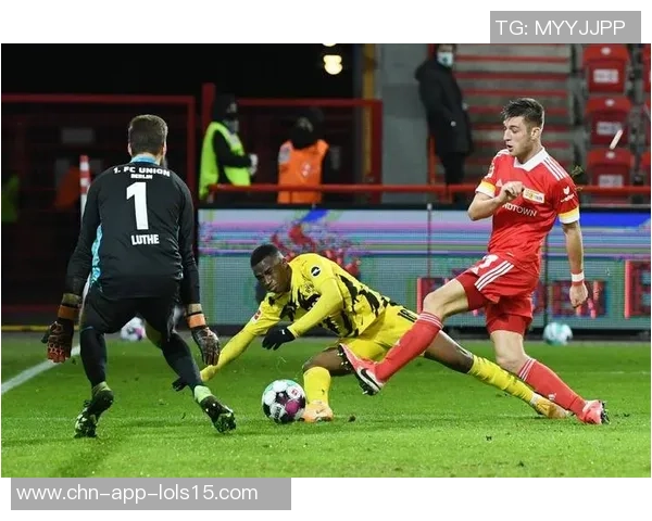 圣保利主场迎战奥厄2019年2月16日精彩对决回顾与分析